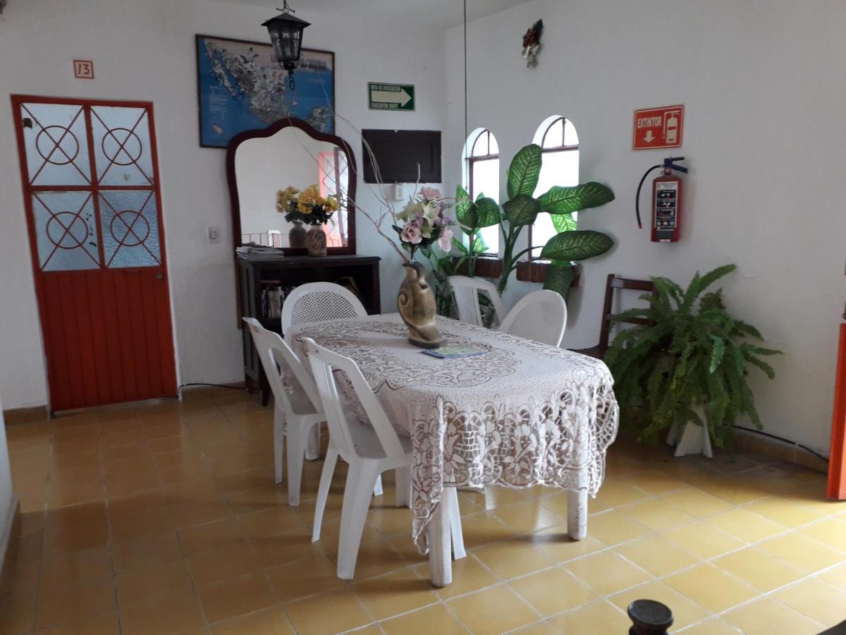 Hotel Ana Liz Puerto Vallarta Bagian luar foto