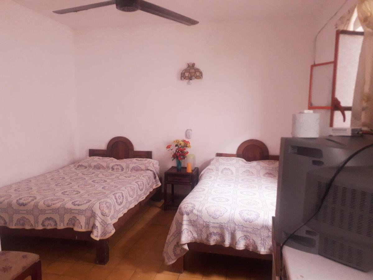 Hotel Ana Liz Puerto Vallarta Bagian luar foto