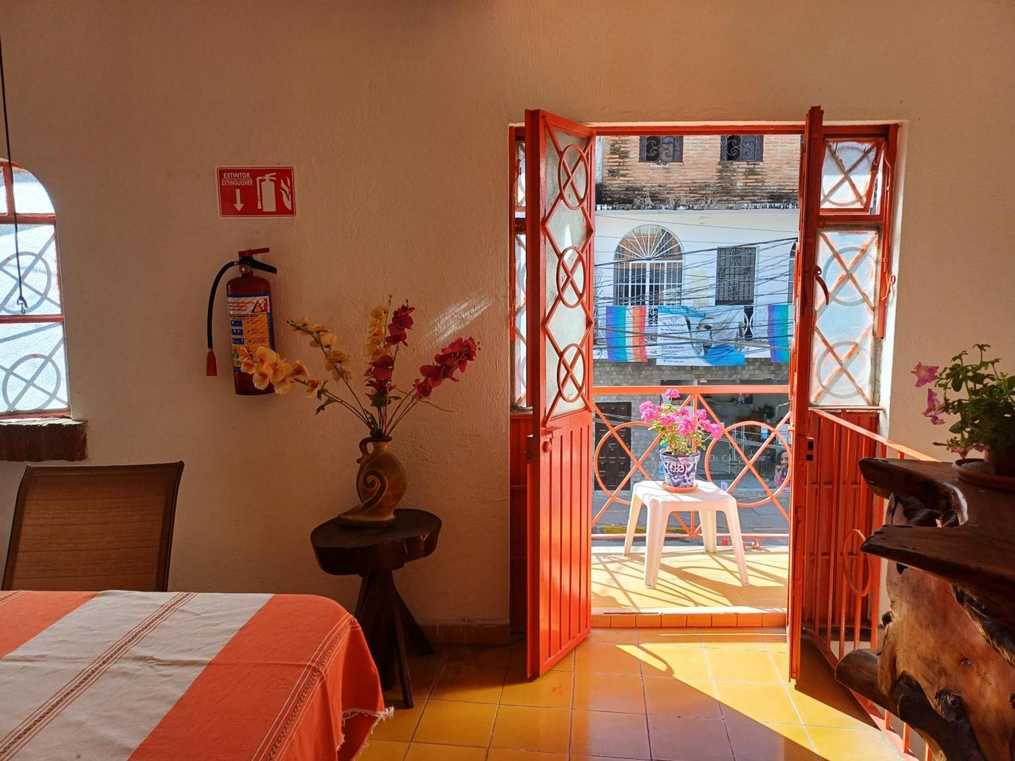 Hotel Ana Liz Puerto Vallarta Bagian luar foto